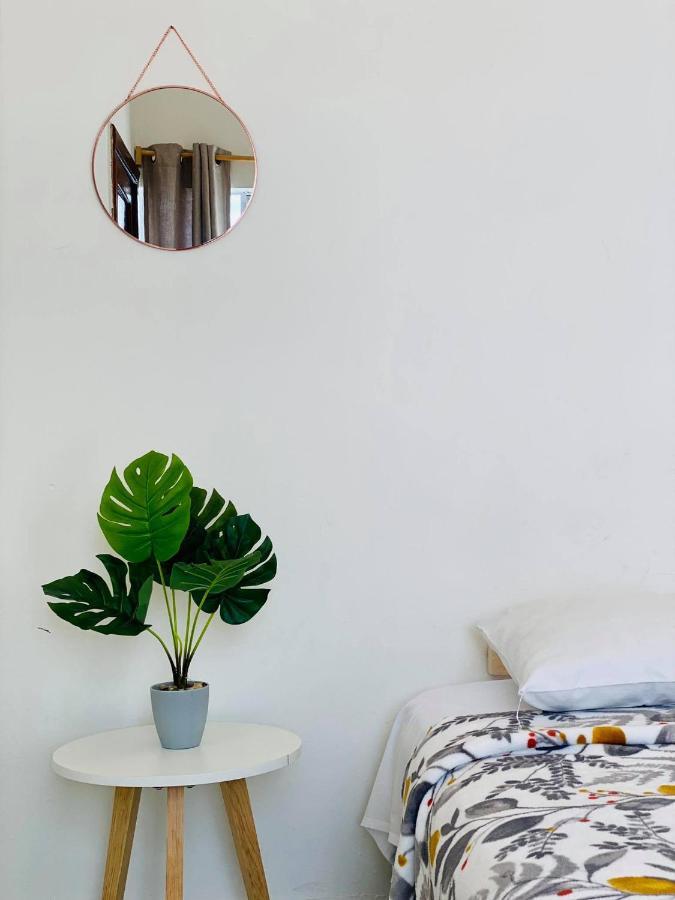 Casa Del Centro Bed & Breakfast Морелия Екстериор снимка