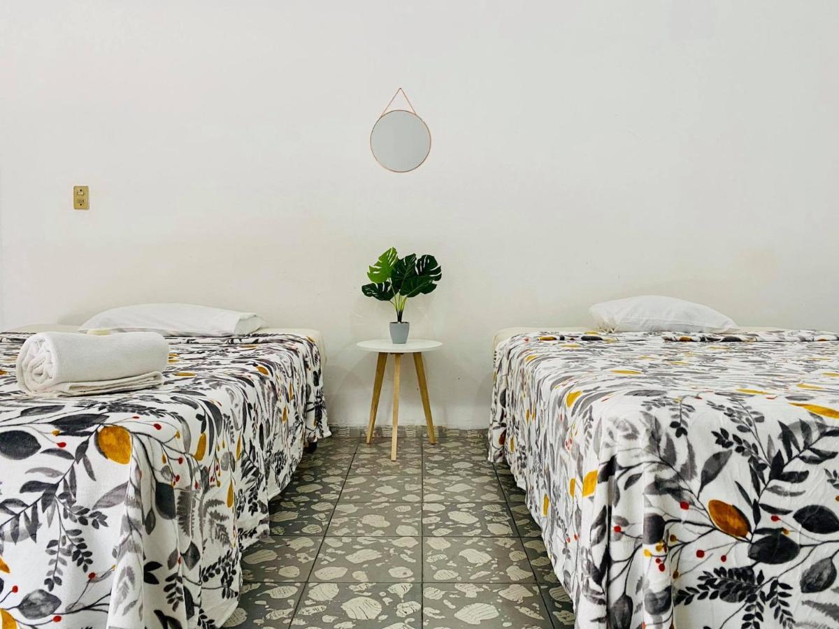 Casa Del Centro Bed & Breakfast Морелия Екстериор снимка