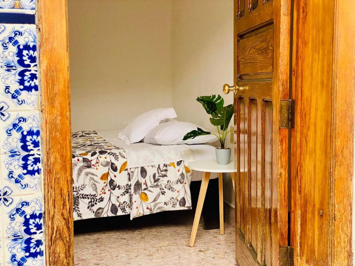 Casa Del Centro Bed & Breakfast Морелия Екстериор снимка